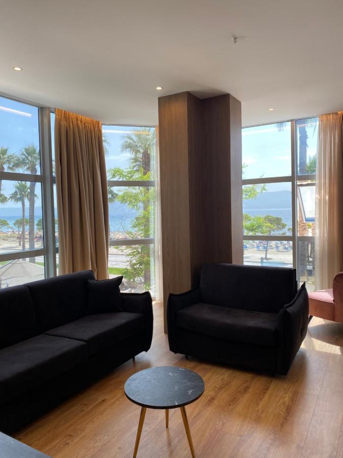 Elmar Hotel Vlorë Exteriör bild