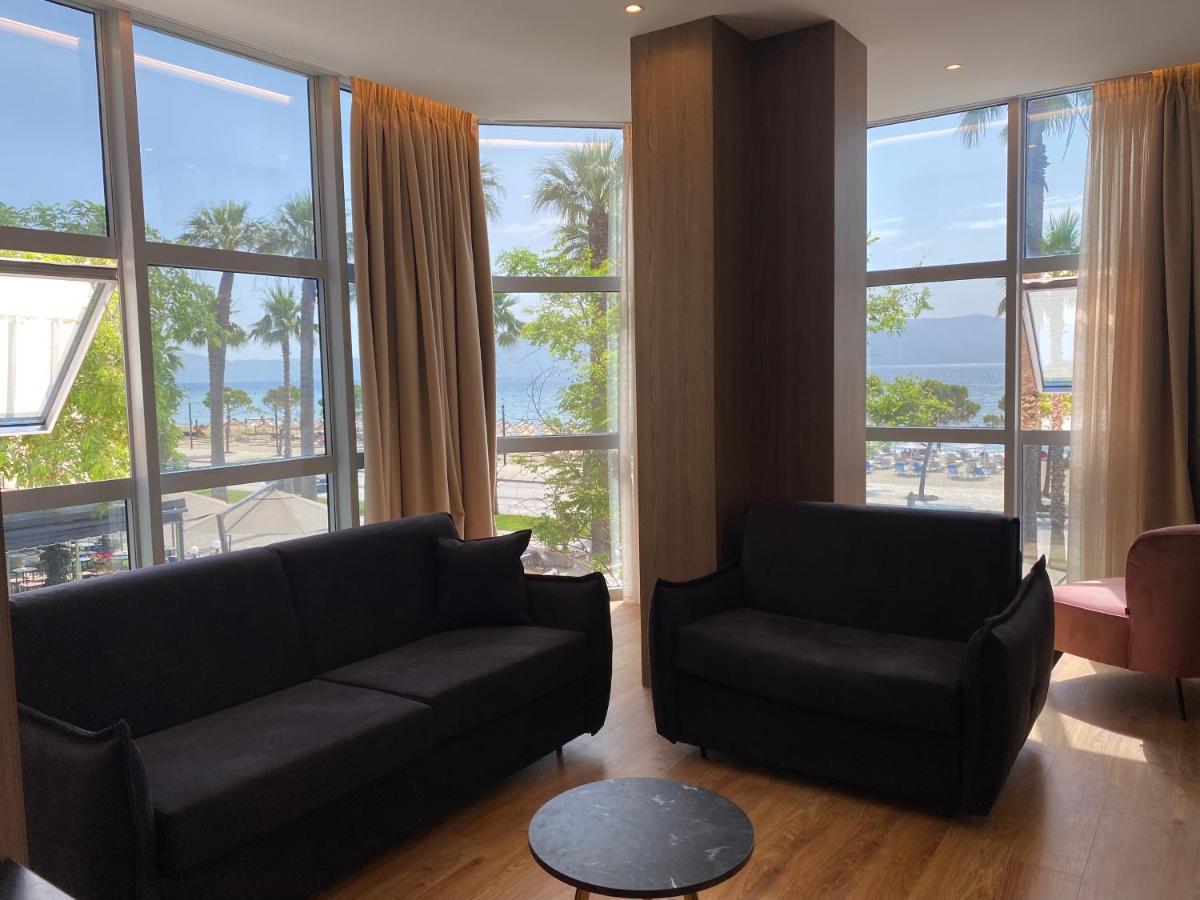 Elmar Hotel Vlorë Exteriör bild